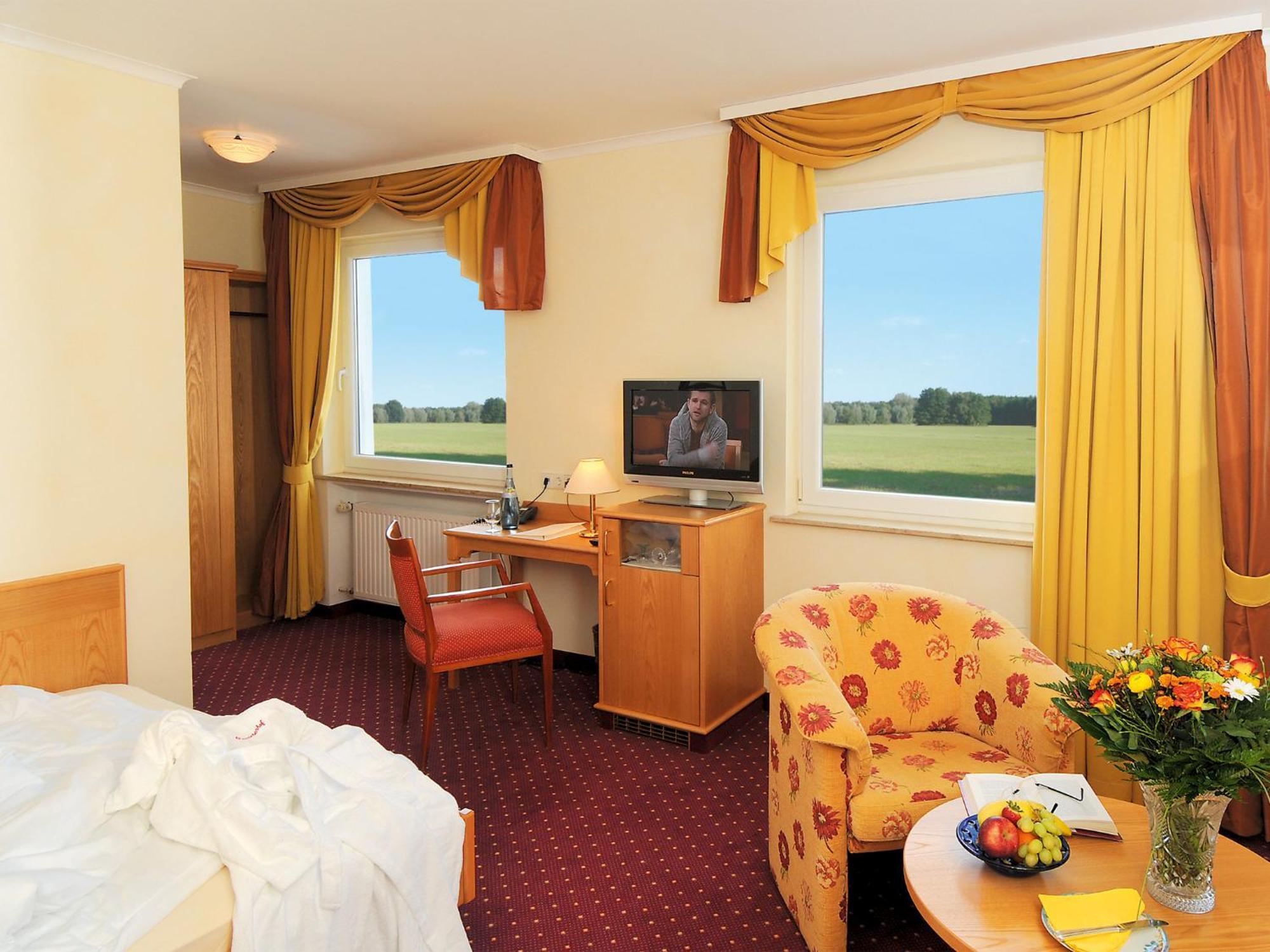 Schwarzwaldhotel Oberwiesenhof Seewald Cameră foto